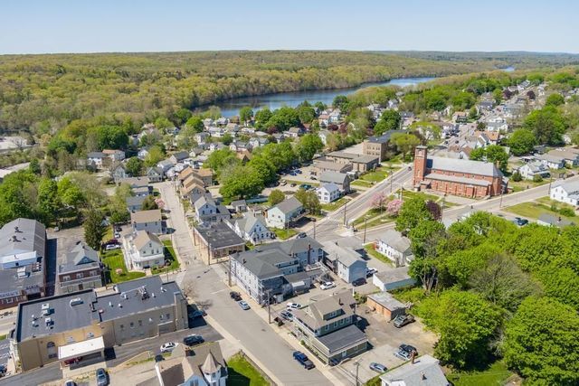 More Photos Of 1-7 E Main St, Jewett City Apartments For Sale