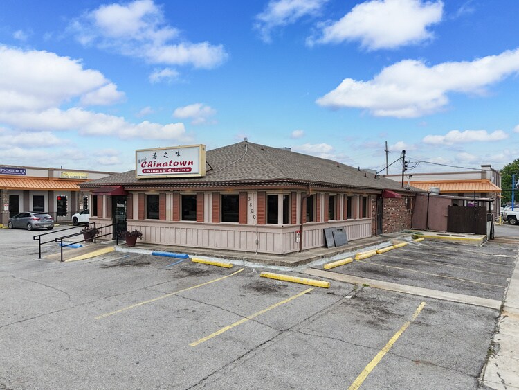 More Photos Of , Kenner General Retail For Sale