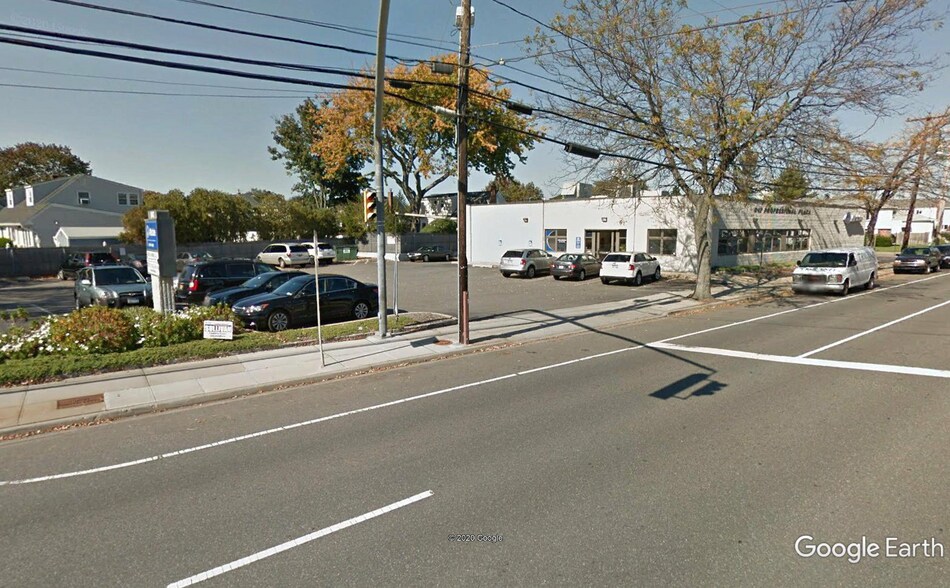More Photos Of 847 N Broadway, Massapequa Medical For Sale