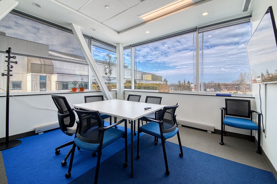 More Photos Of 7171 Rue Frederick-Banting, Saint-Laurent Medical For Lease