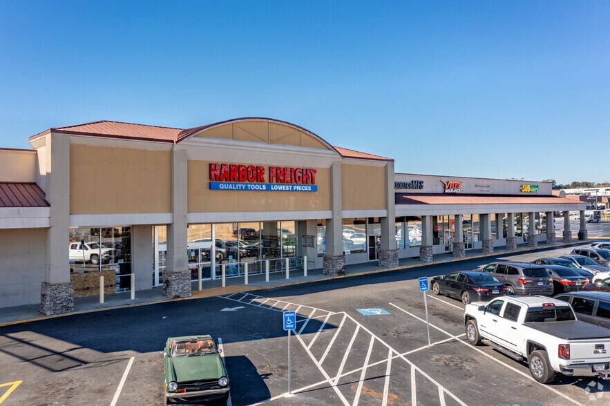 Primary Photo Of 4300 Buford Dr NE, Buford Storefront For Lease