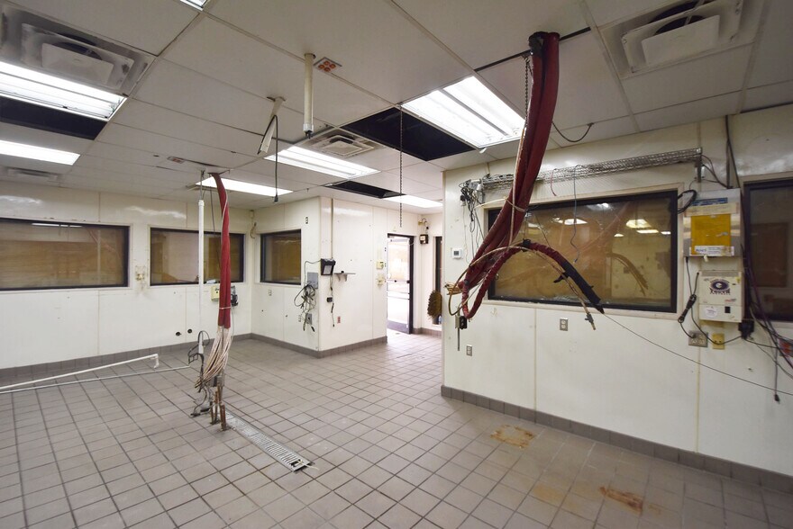 More Photos Of 64 Carriage Oaks Dr, Tyrone Restaurant For Lease