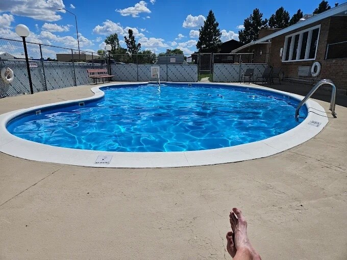 More Photos Of 1354 S 2nd St, Raton Hotel For Sale