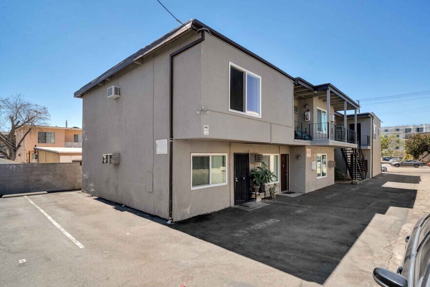 More Photos Of 5326 Cahuenga Blvd, North Hollywood Apartments For Sale