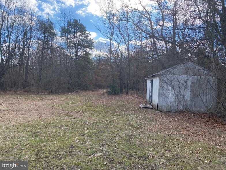 More Photos Of 2922 Fries Mill Rd, Williamstown Office Residential For Sale