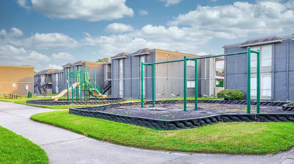 More Photos Of , Houston Multifamily For Sale