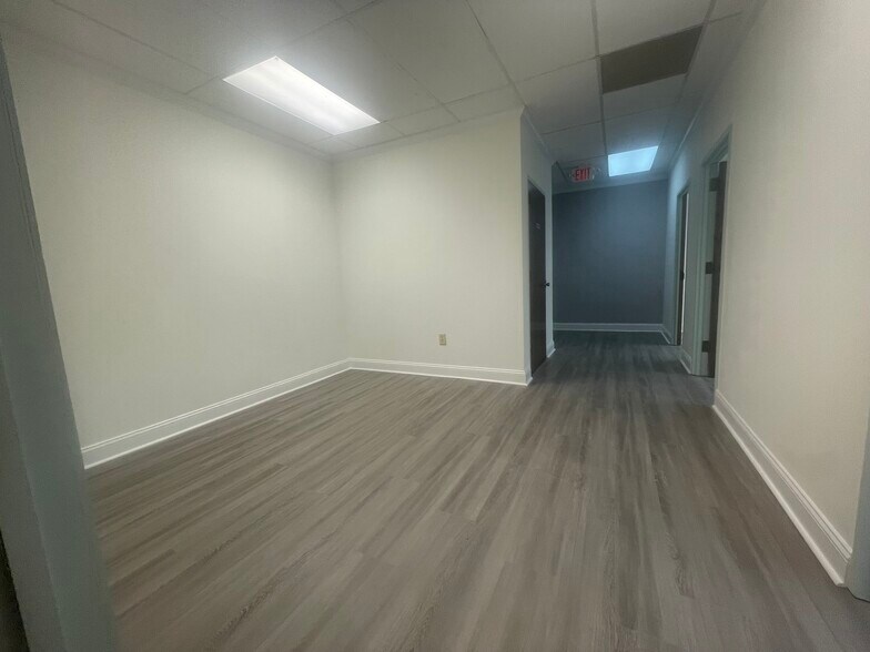 More Photos Of 101 Conner Dr, Chapel Hill Medical For Lease