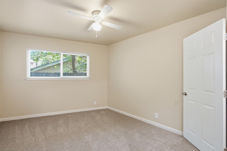 More Photos Of 1255 Woodside Rd, Redwood City Apartments For Sale