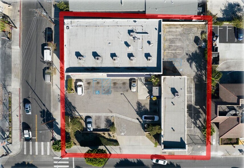 More Photos Of 215-229 W Anaheim St, Wilmington Restaurant For Lease