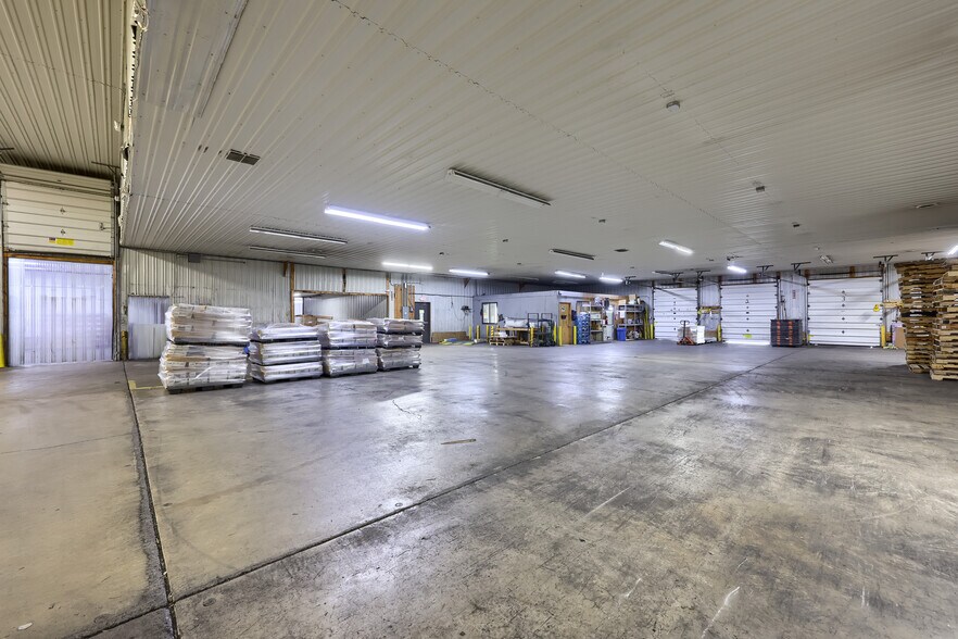 More Photos Of 56 Seip Ln, Shoemakersville Industrial For Sale