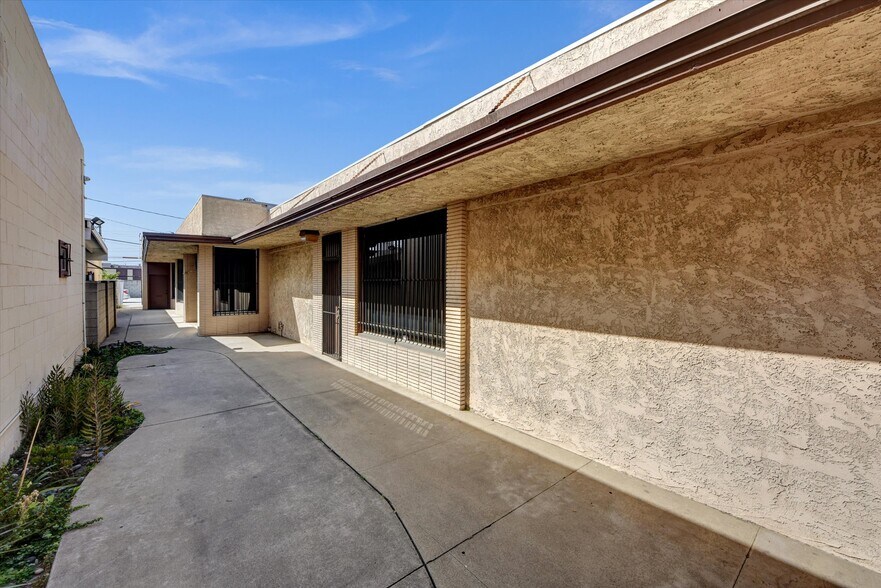 More Photos Of 12158 Firestone Blvd, Norwalk Freestanding For Sale