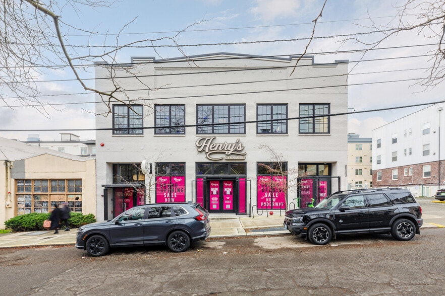 More Photos Of , Seattle General Retail For Sale