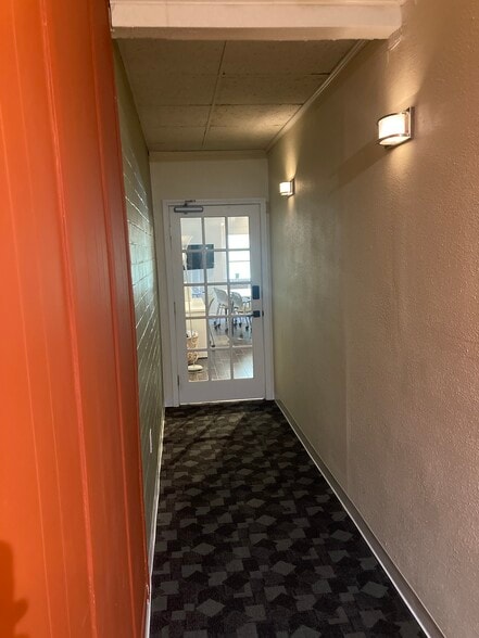 More Photos Of 2003 N Lamar Blvd, Austin Office For Lease