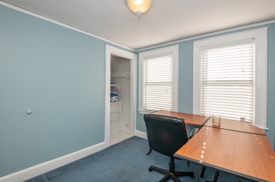 More Photos Of 11 Linden St, Reading Funeral Home For Sale