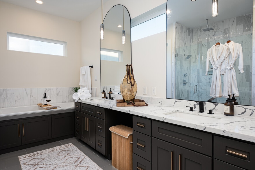 More Photos Of , Houston Multifamily For Sale