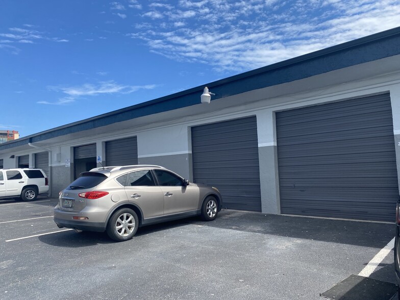 More Photos Of 2003-2033 W McNab Rd, Pompano Beach Warehouse For Lease