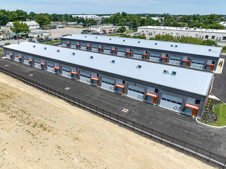 More Photos Of 4310 Glendale Milford Rd, Blue Ash Self Storage For Sale