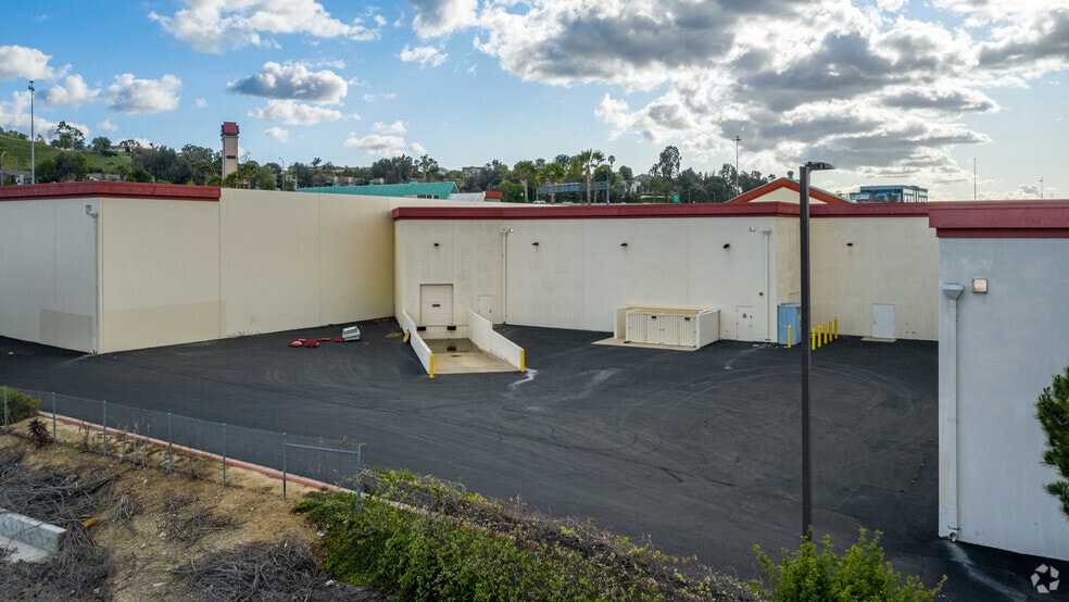 More Photos Of 23001-23081 Savi Ranch Pky, Yorba Linda Unknown For Sale