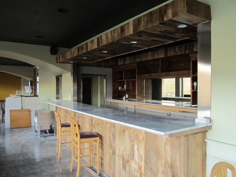 More Photos Of 1101 Sophia St, Fredericksburg Restaurant For Lease