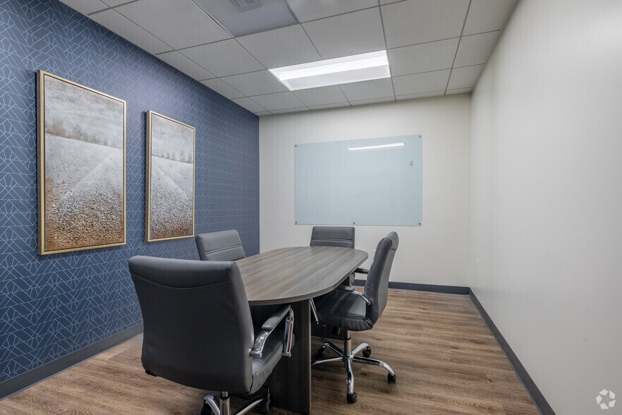 More Photos Of 15335 Morrison St, Sherman Oaks Office For Lease