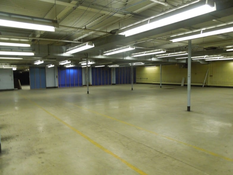 More Photos Of 1801 N 12th St, Reading Warehouse For Sale
