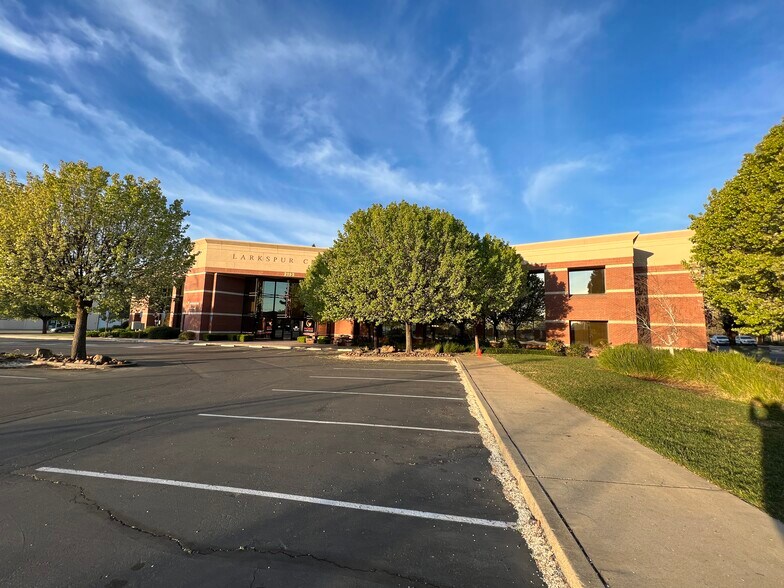 More Photos Of 2195 Larkspur Ln, Redding Office For Sale