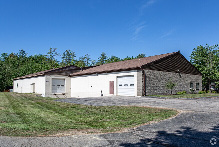 Primary Photo Of 37-41 Evergreen Dr, Portland Warehouse For Lease