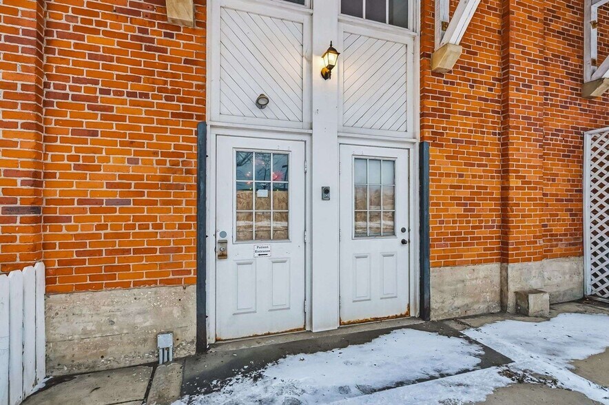 More Photos Of 412 E River St, Elyria Office For Sale