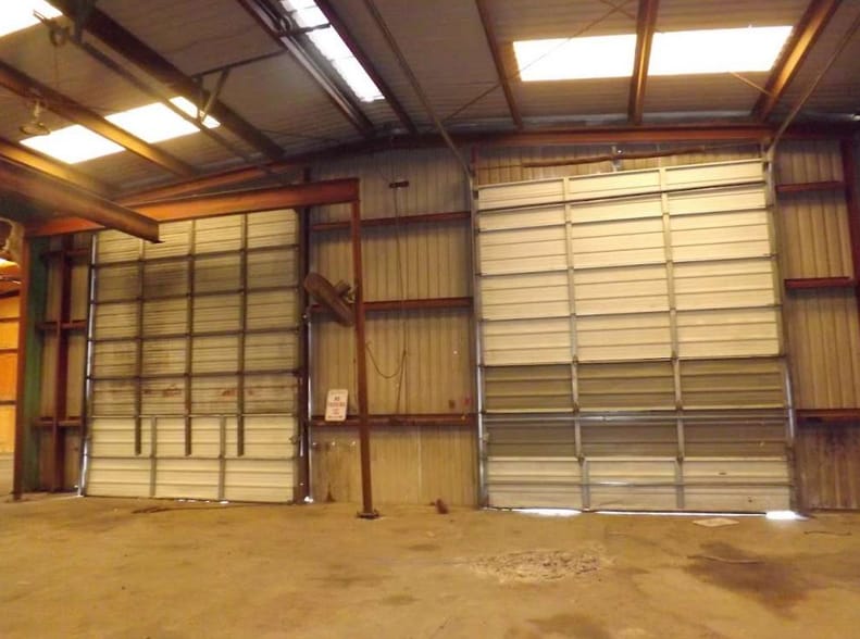 More Photos Of 100 N Richey St, Pasadena Warehouse For Sale