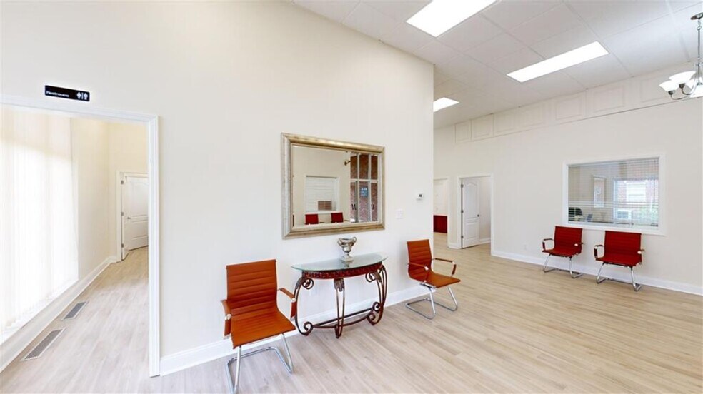 More Photos Of 218 W Main St, Auburn Office For Sale