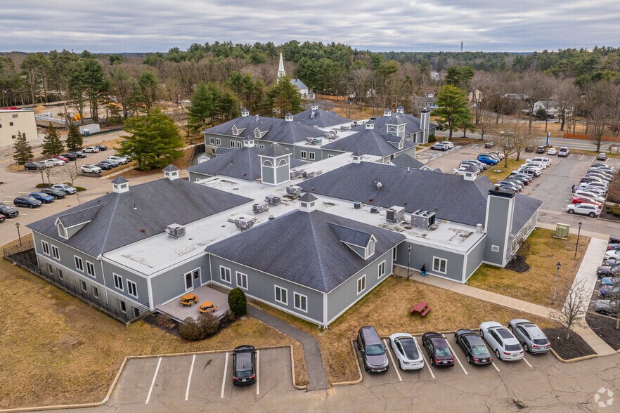 More Photos Of 2005-2007 Bay St, Taunton Medical For Lease