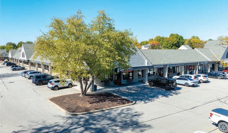More Photos Of 11800-11922 W 119th St, Overland Park Unknown For Lease