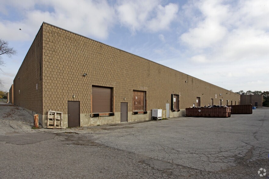 More Photos Of 10 Falconer Dr, Mississauga Warehouse For Sale