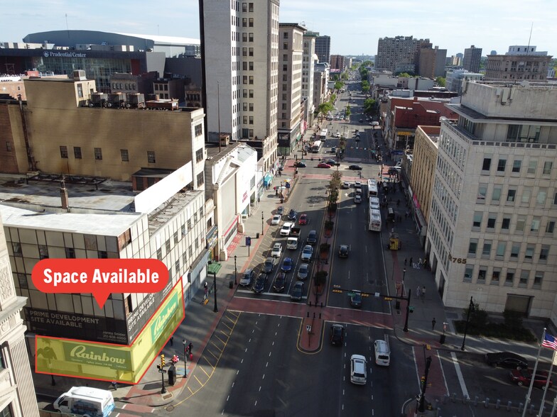 Primary Photo Of 756-762 Broad St, Newark Office For Lease