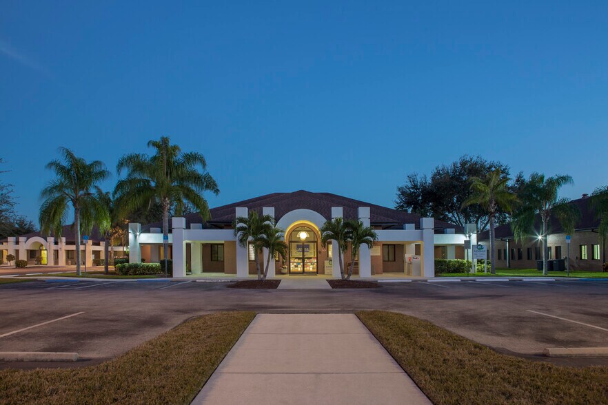 More Photos Of 10501 Six Mile Cypress Pky, Fort Myers Unknown For Lease
