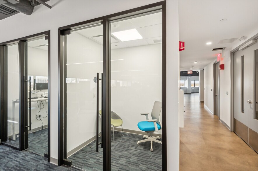 More Photos Of 101 E River Dr, East Hartford Office For Lease