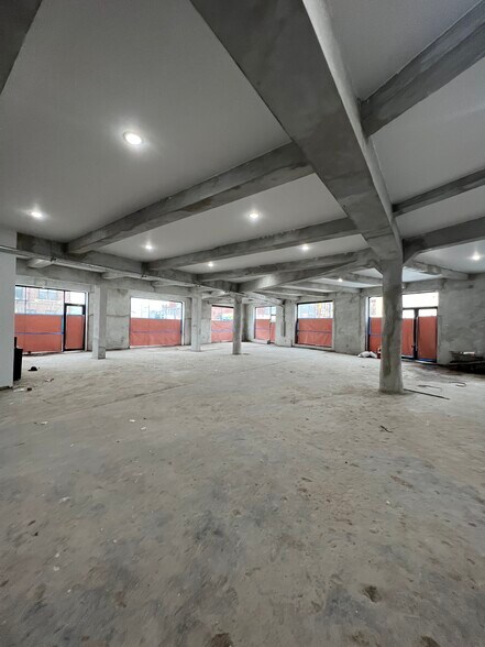 More Photos Of 1077-1081 Atlantic Ave, Brooklyn Showroom For Lease