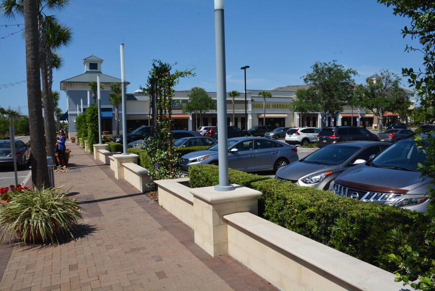 More Photos Of 10304 Roosevelt Blvd N, Saint Petersburg Unknown For Lease