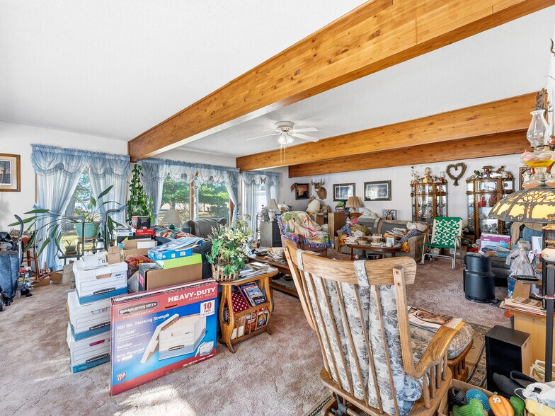 More Photos Of 1024 S I 75 Business Loop, Grayling Hotel For Sale