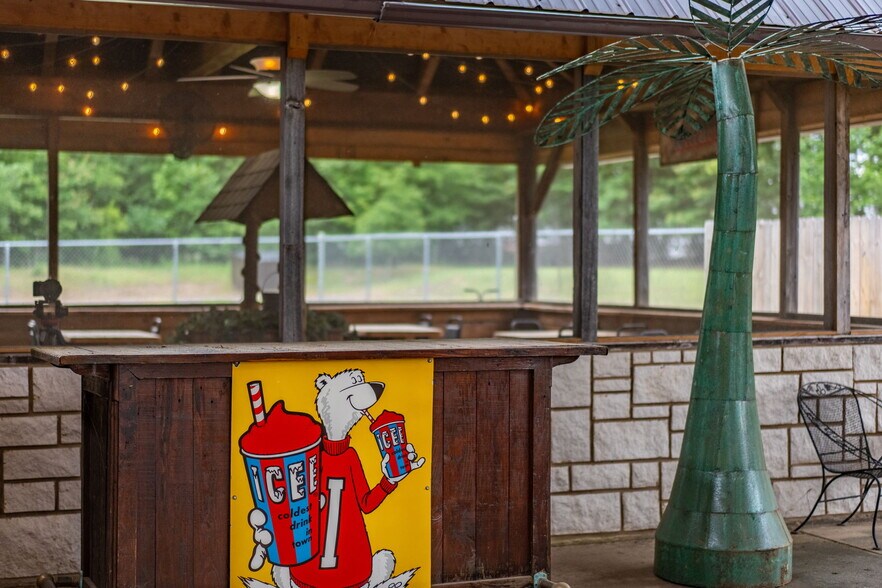 More Photos Of 3801 Happy Bend Rd, Atkins Restaurant For Sale