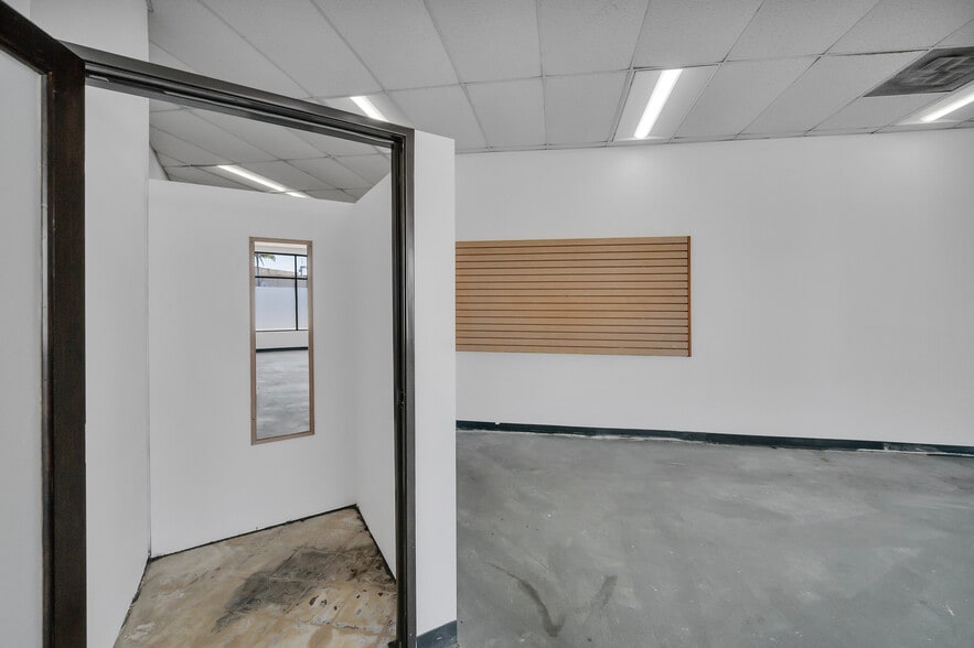 More Photos Of 1501-1521 Cabrillo Ave, Torrance Storefront For Lease
