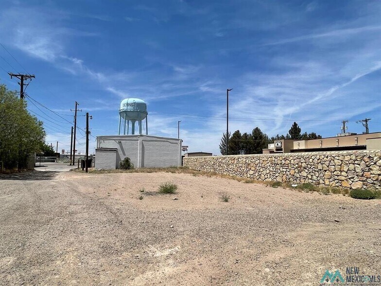 More Photos Of 115 8th St, Deming Warehouse For Sale