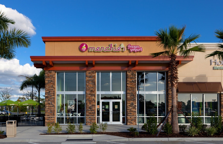 More Photos Of 5770 Ranch Lake Blvd, Bradenton Restaurant For Lease