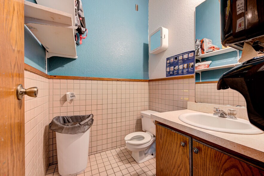 More Photos Of 11801 Southwood Dr, Oklahoma City Daycare Center For Sale