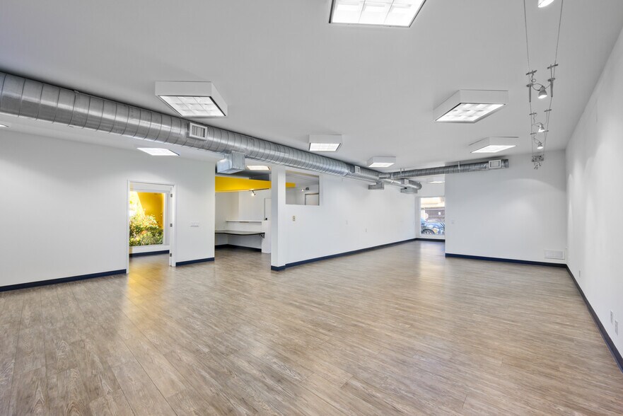 More Photos Of 3611 Motor Ave, Los Angeles Loft Creative Space For Sale