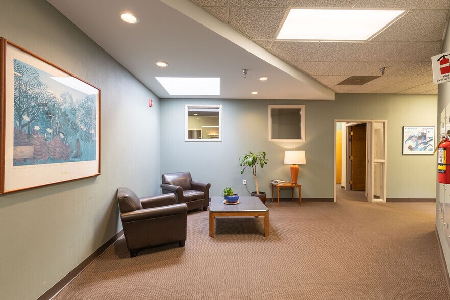 More Photos Of 222-224 S Dawson St, Raleigh Office For Lease