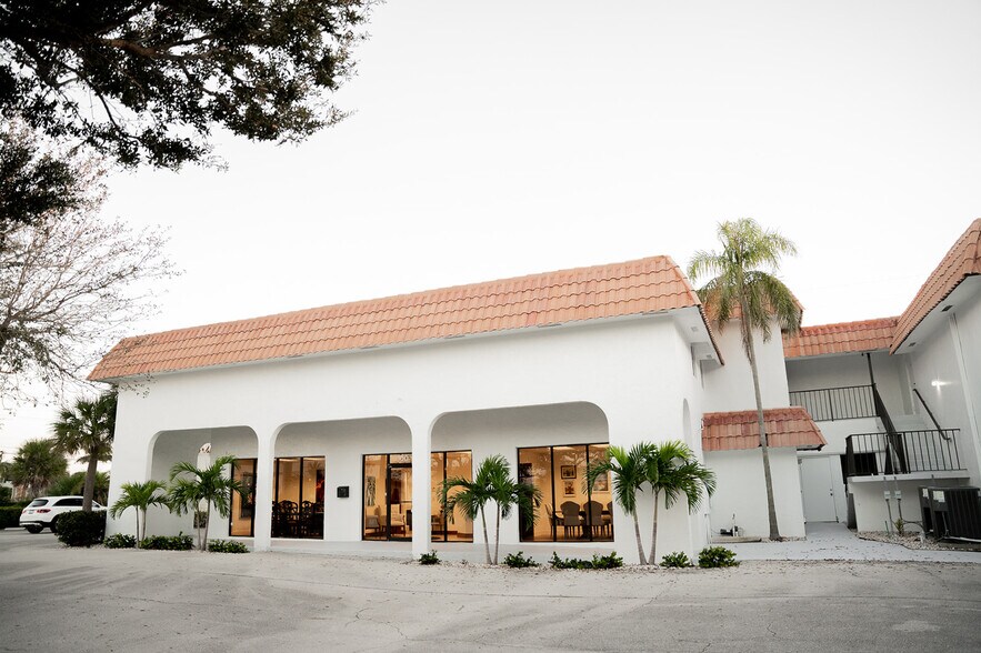 Primary Photo Of 112-120 US Highway 1, Tequesta Medical For Sale