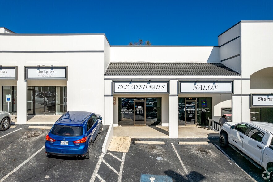 More Photos Of 2525-2607 Jackson-keller Rd, San Antonio Unknown For Lease