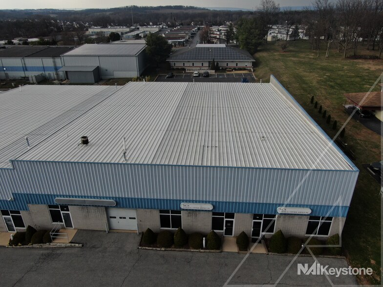 More Photos Of 1114-1124 Commons Blvd, Reading Flex For Sale