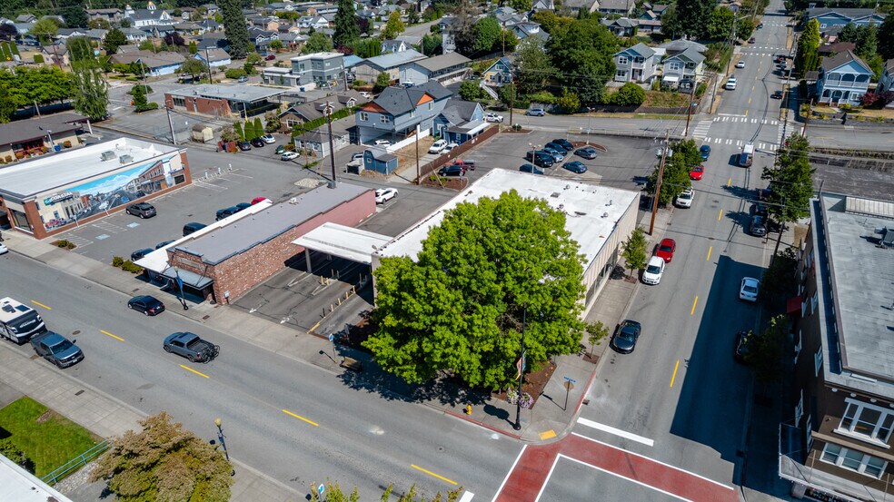 More Photos Of 501 N Olympic Ave, Arlington Bank For Lease